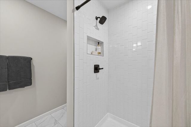 19938 Hunters Ridge, Corcoran, MN 55374