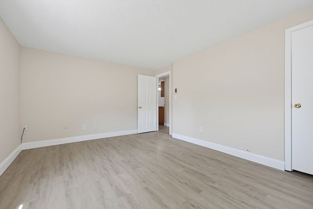 15 Frank St 1, Dracut, MA 01826