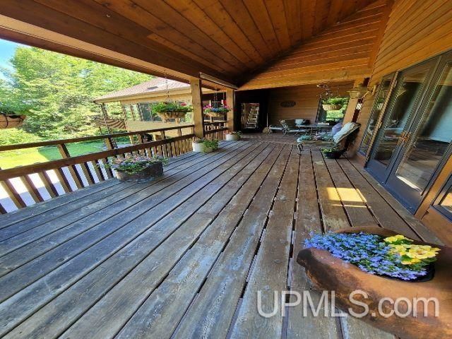 40378 Superior Lane, Ontonagon, MI 49953