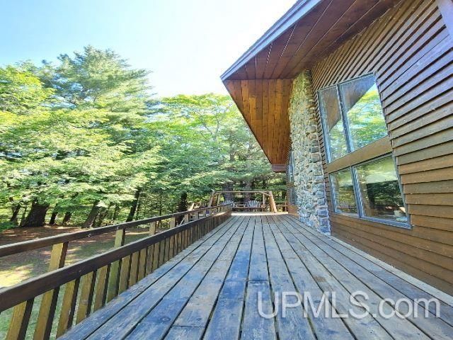 40378 Superior Lane, Ontonagon, MI 49953