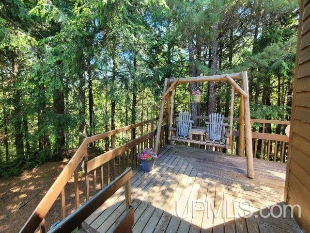 40378 Superior Lane, Ontonagon, MI 49953
