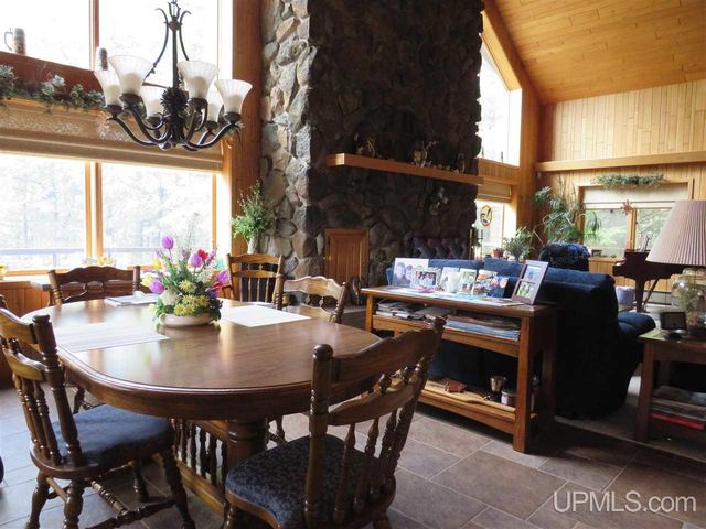 40378 Superior Lane, Ontonagon, MI 49953
