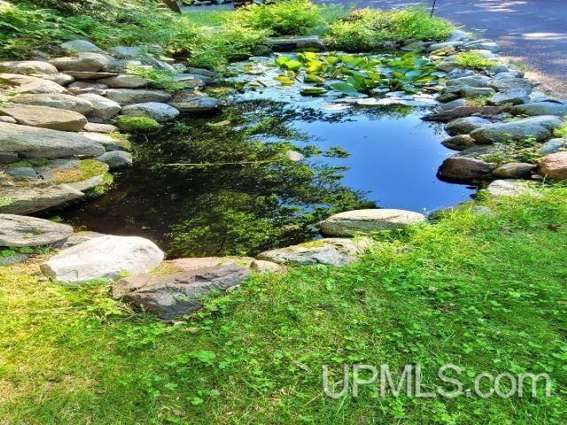 40378 Superior Lane, Ontonagon, MI 49953