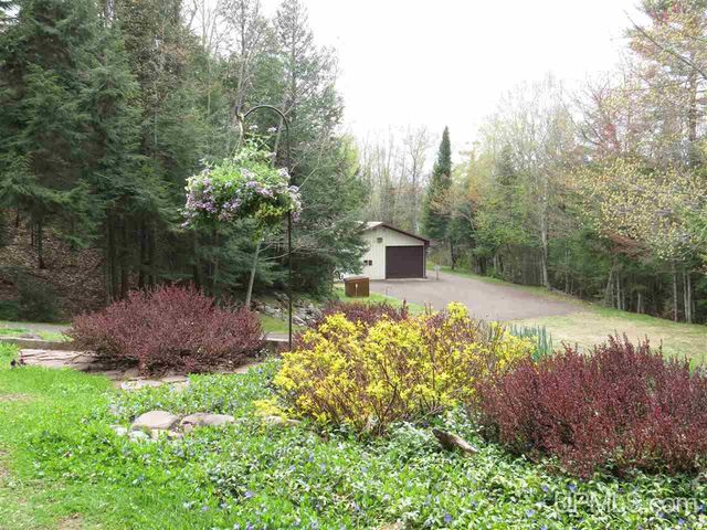 40378 Superior Lane, Ontonagon, MI 49953