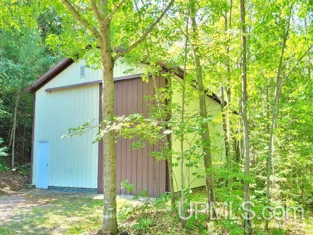 40378 Superior Lane, Ontonagon, MI 49953