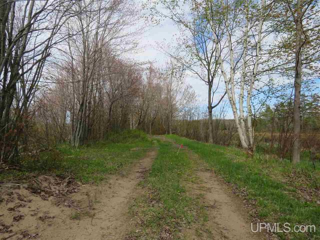40378 Superior Lane, Ontonagon, MI 49953