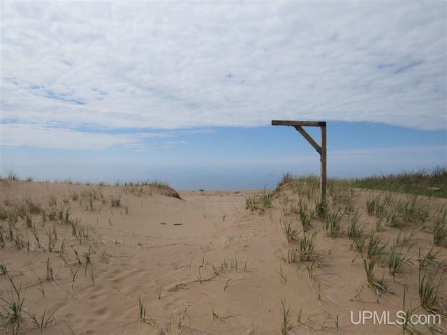 40378 Superior Lane, Ontonagon, MI 49953