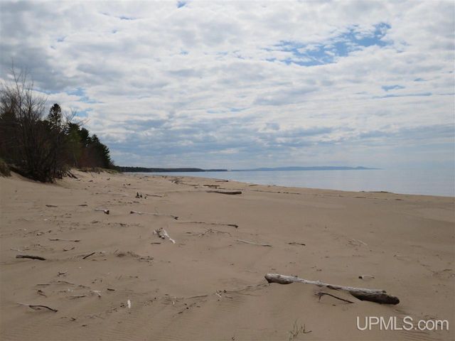 40378 Superior Lane, Ontonagon, MI 49953