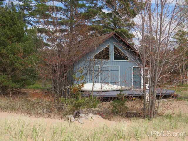 40378 Superior Lane, Ontonagon, MI 49953