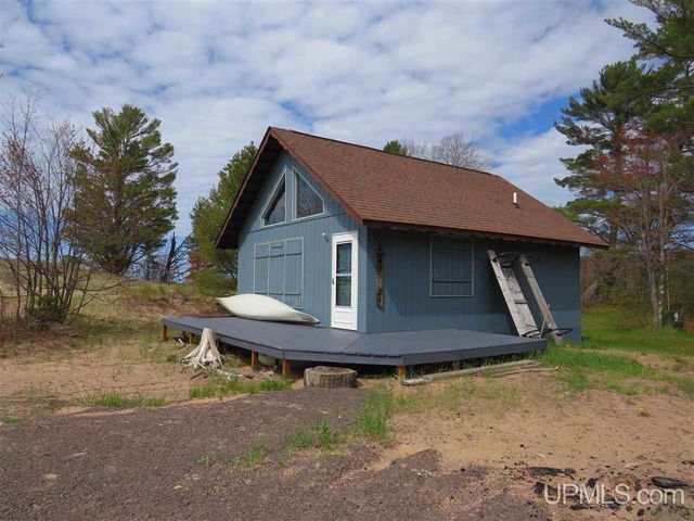 40378 Superior Lane, Ontonagon, MI 49953