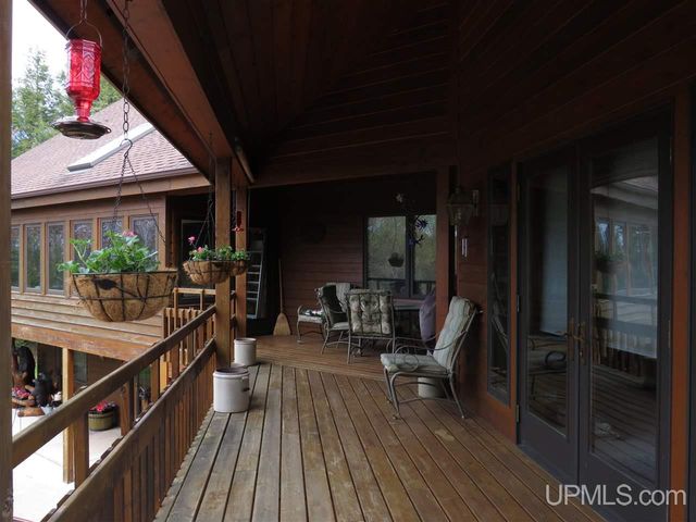 40378 Superior Lane, Ontonagon, MI 49953