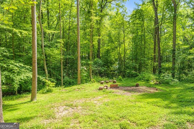 2033 Carson Segars Road, Maysville, GA 30558