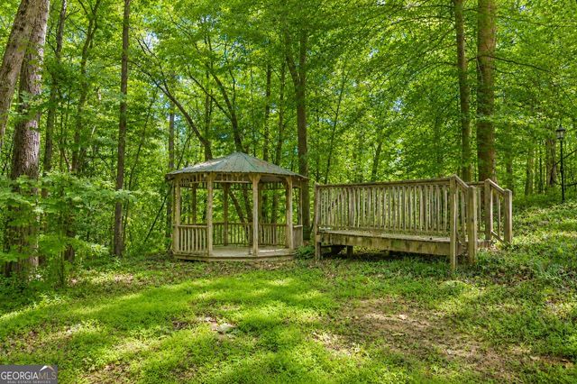 2033 Carson Segars Road, Maysville, GA 30558