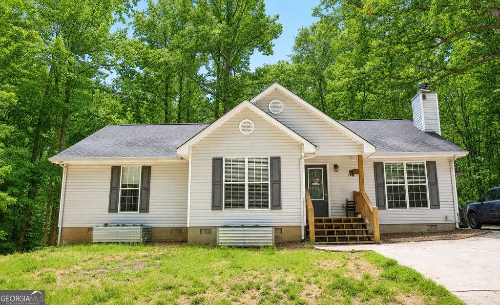 2033 Carson Segars Road, Maysville, GA 30558