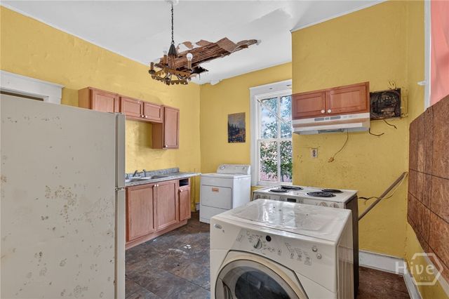 1120 E 33rd Street, Savannah, GA 31404