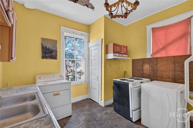 1120 E 33rd Street, Savannah, GA 31404
