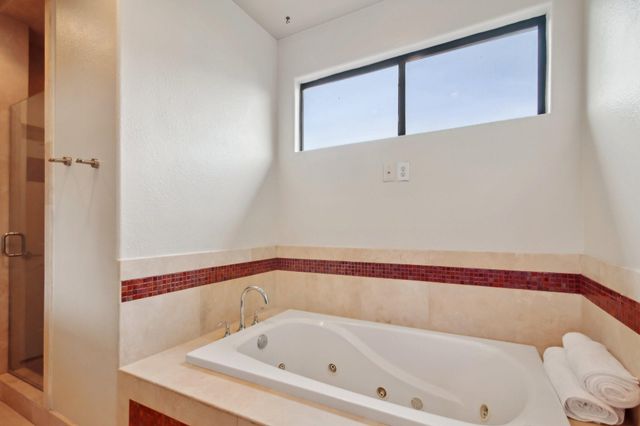 4129 Dickson Street, Houston, TX 77007