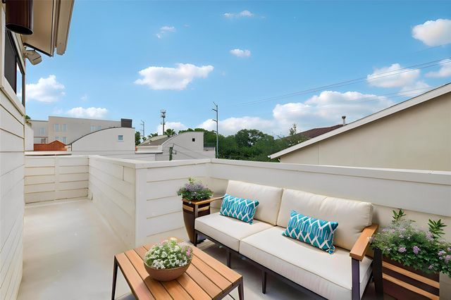 4129 Dickson Street, Houston, TX 77007