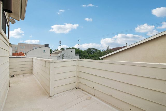 4129 Dickson Street, Houston, TX 77007