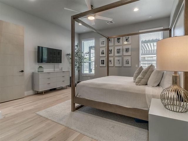 1333 Regency Bridge Circle, Edmond, OK 73034