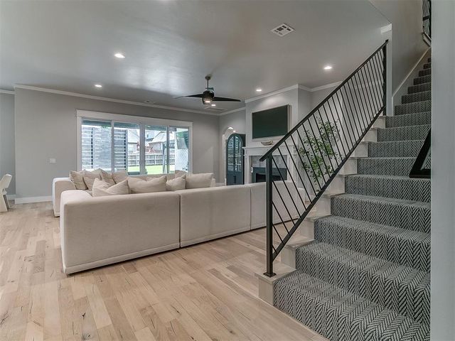 1333 Regency Bridge Circle, Edmond, OK 73034