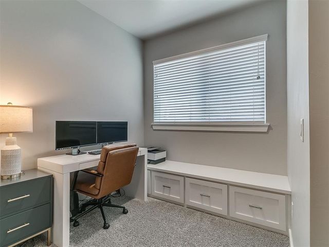 1333 Regency Bridge Circle, Edmond, OK 73034