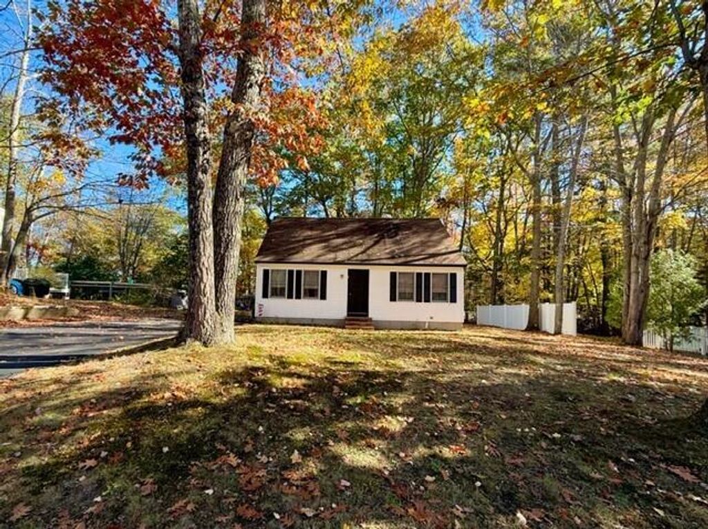 5 Clarkdale Road, Kennebunk, ME 04043 — exterior