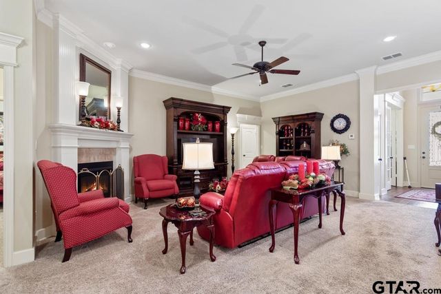 1303 Fairfield Ln, Tyler, TX 75703