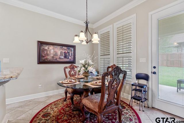 1303 Fairfield Ln, Tyler, TX 75703