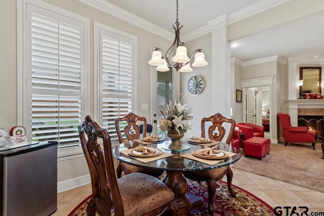 1303 Fairfield Ln, Tyler, TX 75703