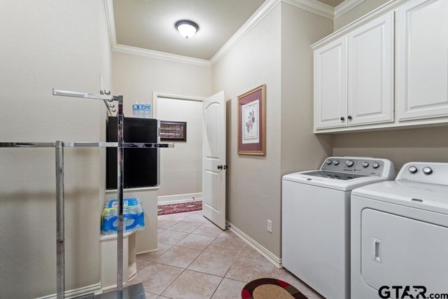 1303 Fairfield Ln, Tyler, TX 75703