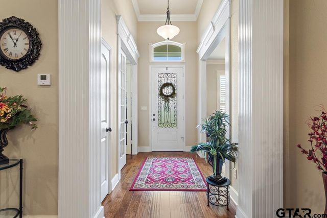 1303 Fairfield Ln, Tyler, TX 75703