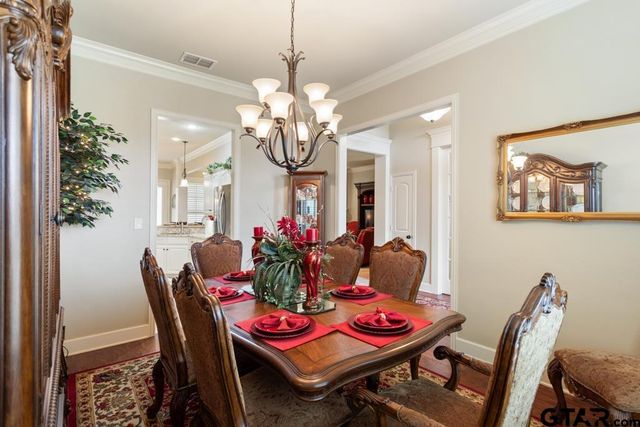 1303 Fairfield Ln, Tyler, TX 75703