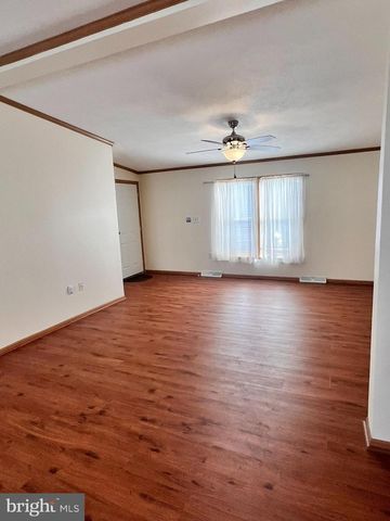 1404 FOREST WAY, Whiting, NJ 08759