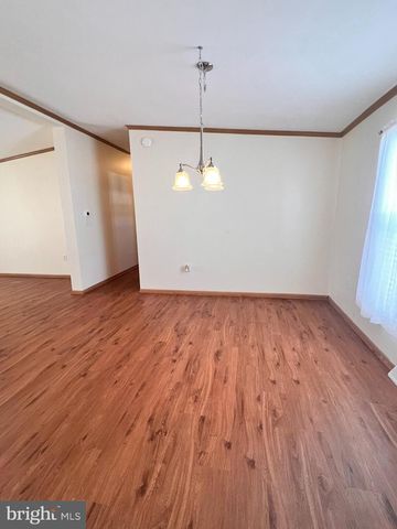 1404 FOREST WAY, Whiting, NJ 08759