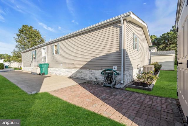 1404 FOREST WAY, Whiting, NJ 08759