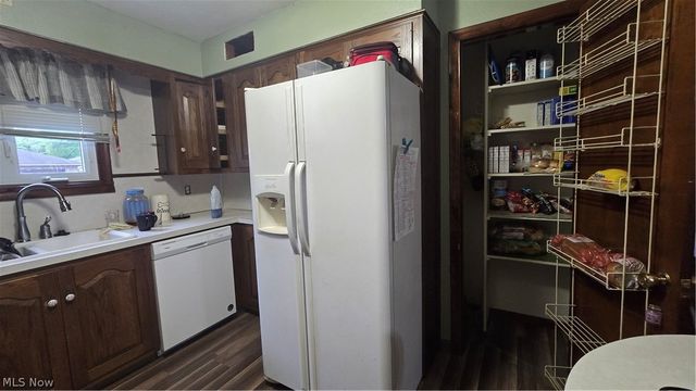 1204 Roseway Avenue SE, Warren, OH 44484