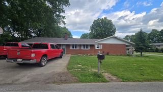 1204 Roseway Avenue SE, Warren, OH 44484