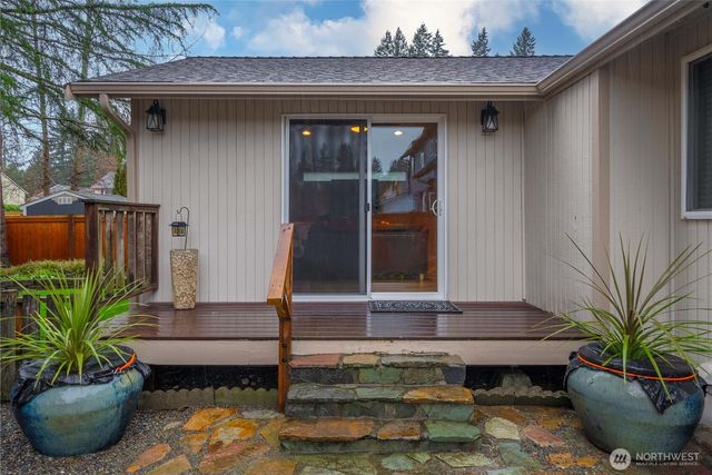 21621 SE 238th Street, Maple Valley, WA 98038