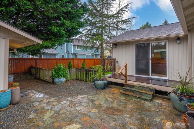 21621 SE 238th Street, Maple Valley, WA 98038