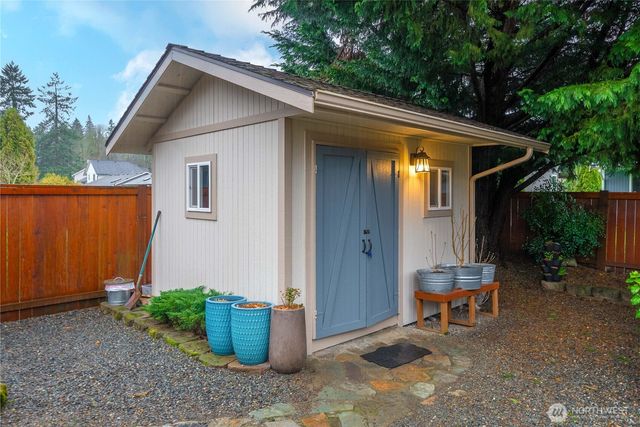 21621 SE 238th Street, Maple Valley, WA 98038