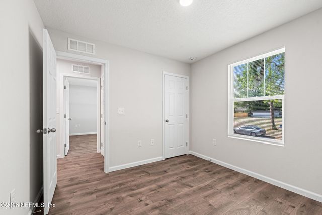 8338 GALVESTON Avenue, Jacksonville, FL 32211