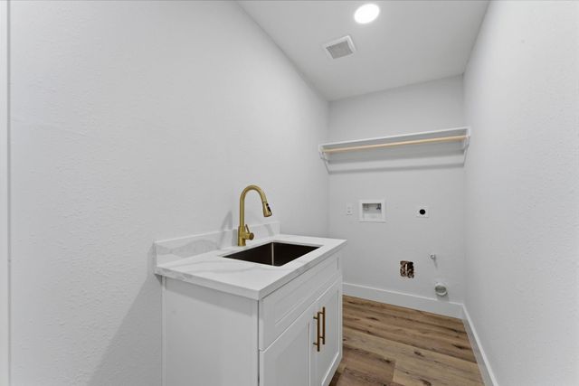 4710 Whispering Falls Drive, Houston, TX 77084