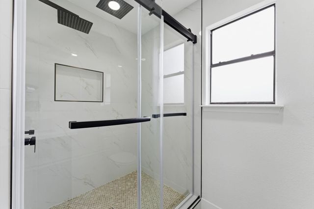 4710 Whispering Falls Drive, Houston, TX 77084