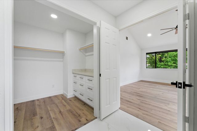 4710 Whispering Falls Drive, Houston, TX 77084