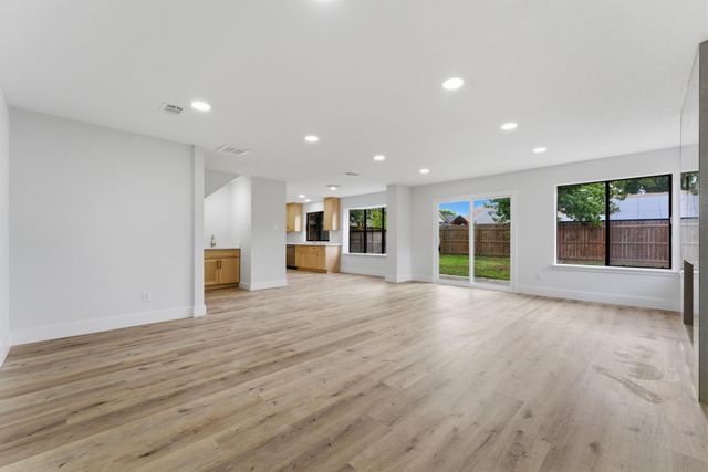 4710 Whispering Falls Drive, Houston, TX 77084