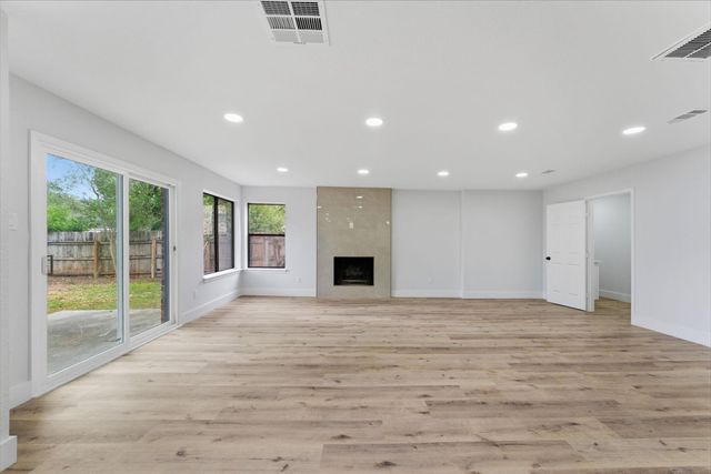 4710 Whispering Falls Drive, Houston, TX 77084