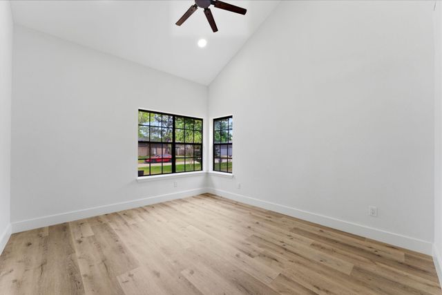 4710 Whispering Falls Drive, Houston, TX 77084