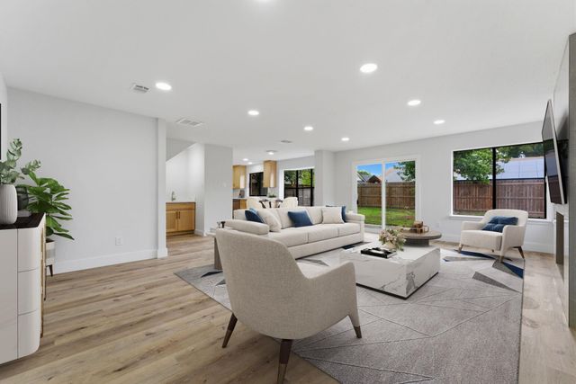 4710 Whispering Falls Drive, Houston, TX 77084