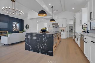 520 N Lucia B, Redondo Beach, CA 90277